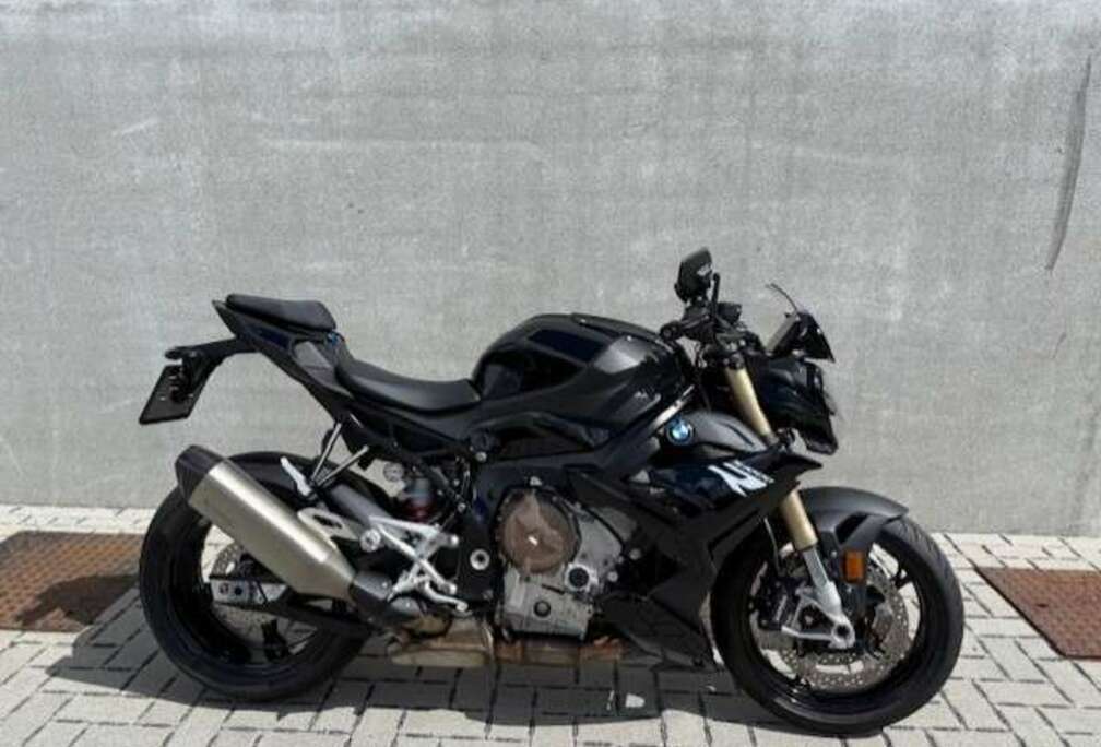 BMW 0