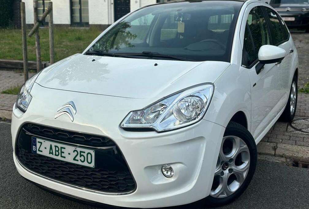 Citroen C3 1.2 VTi Exclusive