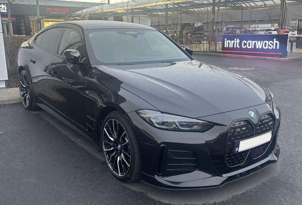 BMW i4 Gran Coupe 83.9 kWh M50
