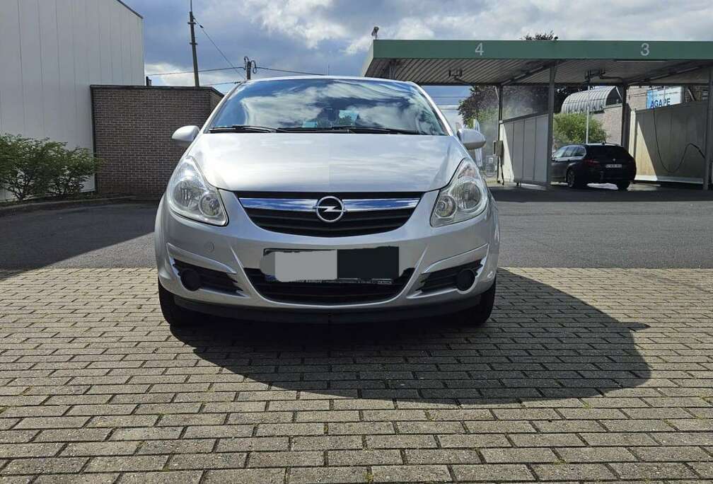 Opel 1.4 16V Automatik Edition