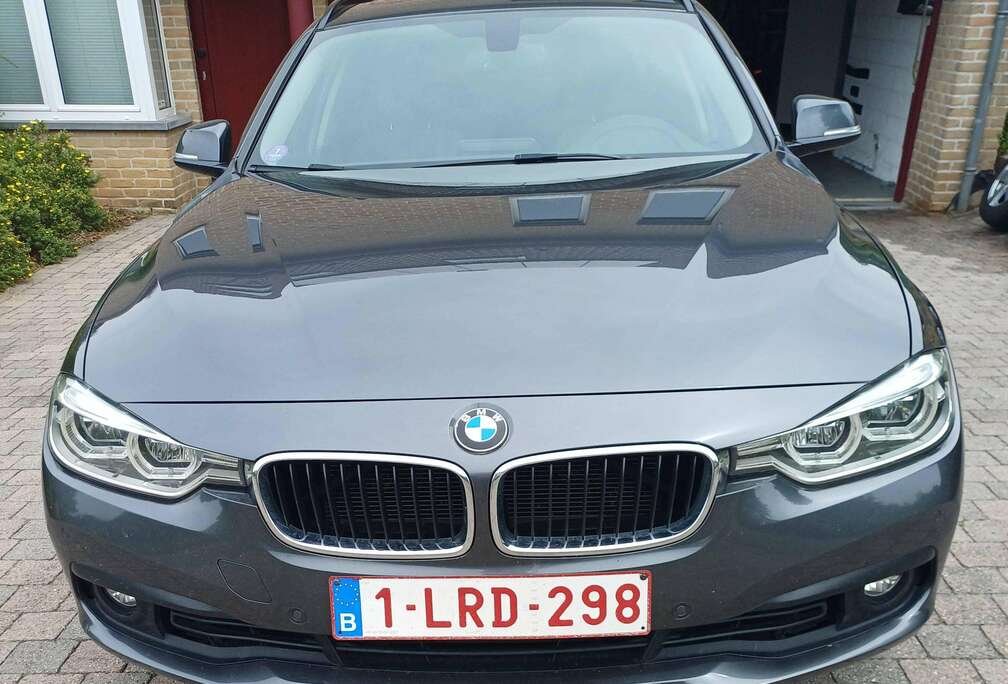 BMW 318i