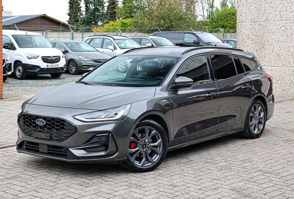 Ford ST-LINE*ZETELVERWARMING*ZETEL+STUURVERWARMING*NAVIGATIE*APPLE-CARPLAY*