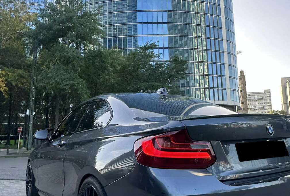 BMW 220d Coupe Sport-Aut. Sport Line