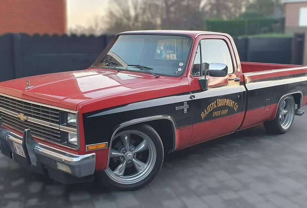 Chevrolet C10 LWB