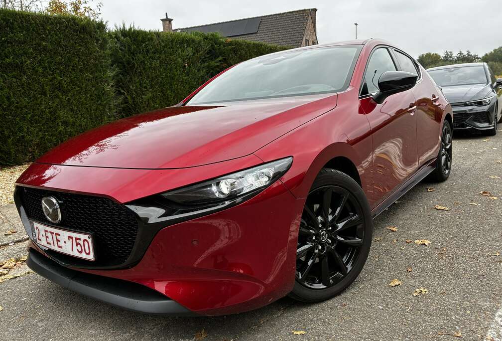 Mazda Hatchback 2.5i e-Skyactiv-G Nagisa