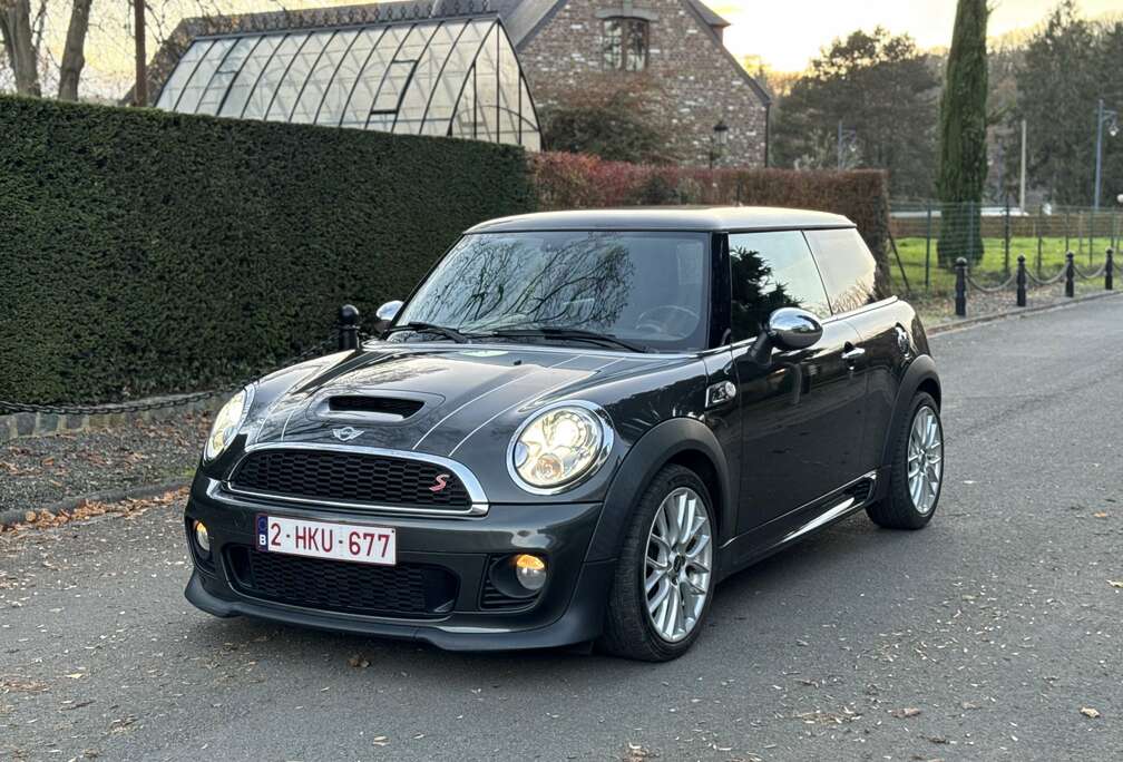 MINI 1.6i
