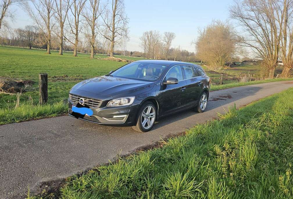 Volvo D6 Twin Engine Geartronic Summum