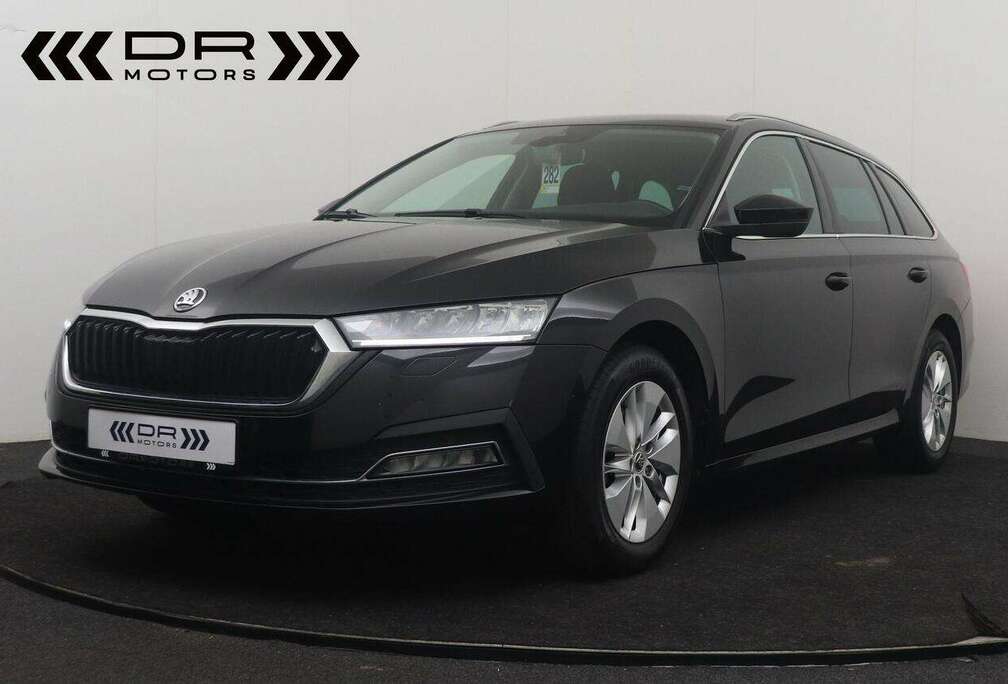 Skoda COMBI 1.0TSI AMBITION - NEW MODEL / APPLE CARPLAY