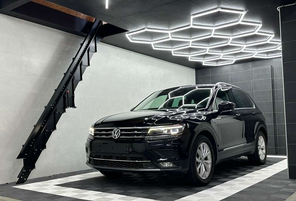 Volkswagen Tiguan 1.4 TSI  Highline* CAMERA 360 * TOIT PANO *