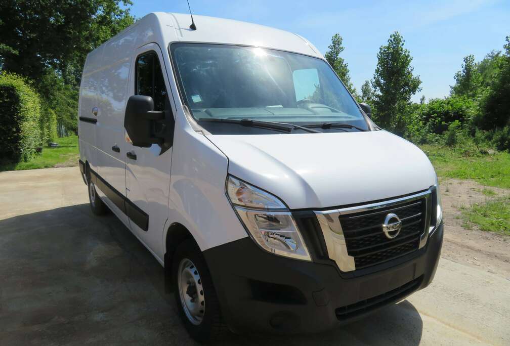 Nissan 2.3dCi - L2H2