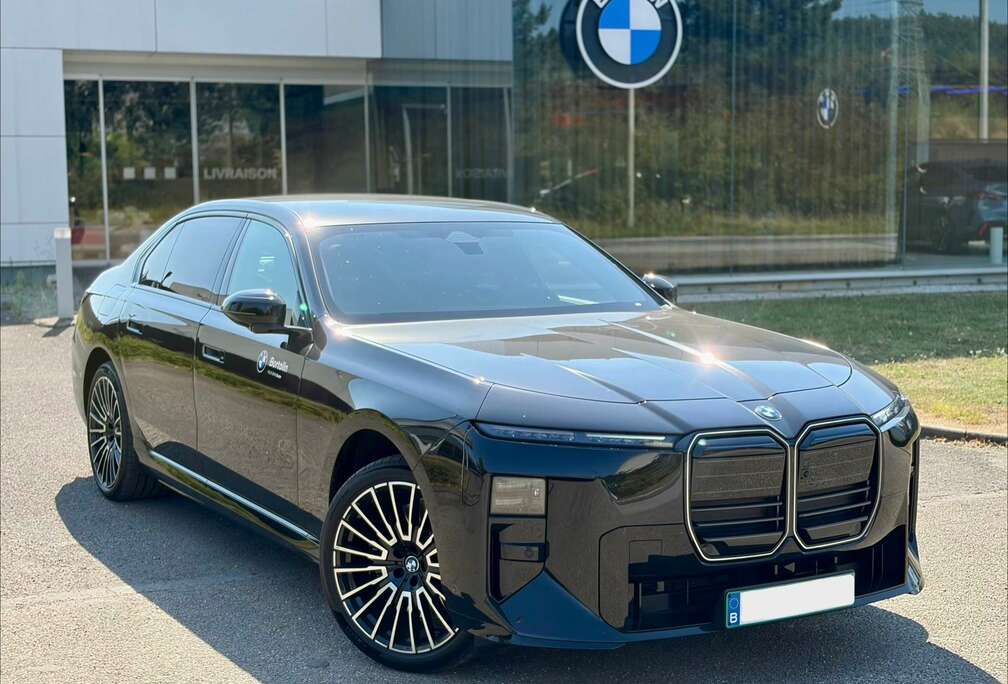BMW i7 xDrive50 - Full options