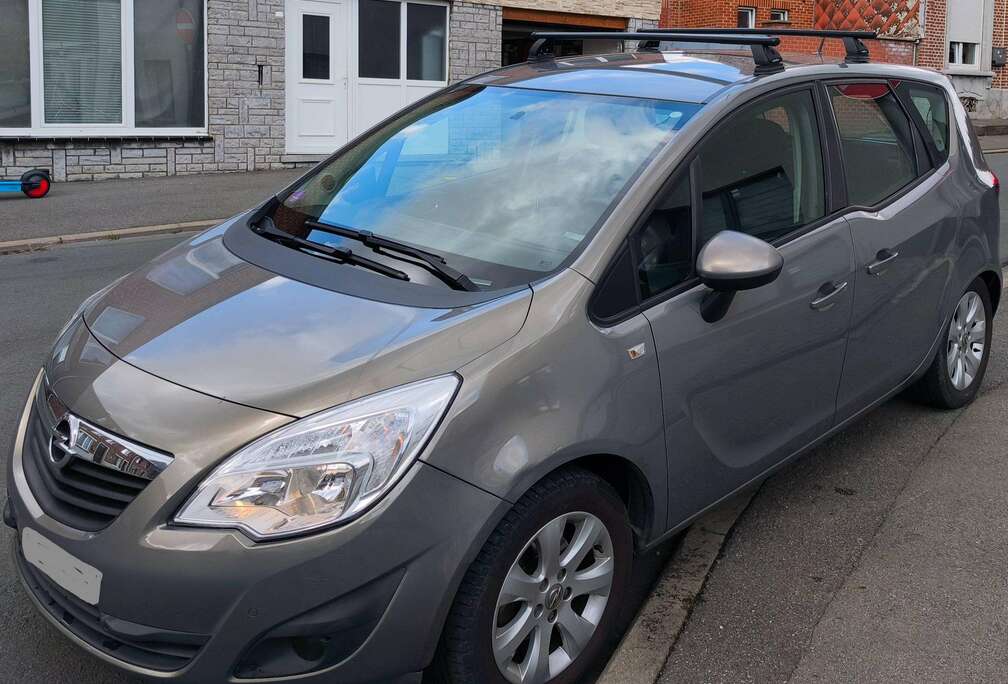 Opel Meriva 1.4i Cosmo