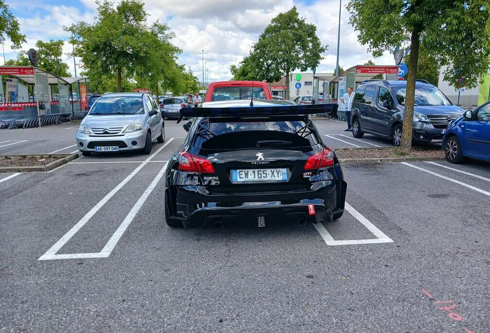 Peugeot 1.6 THP 270ch S&S BVM6 GTi by SPORT