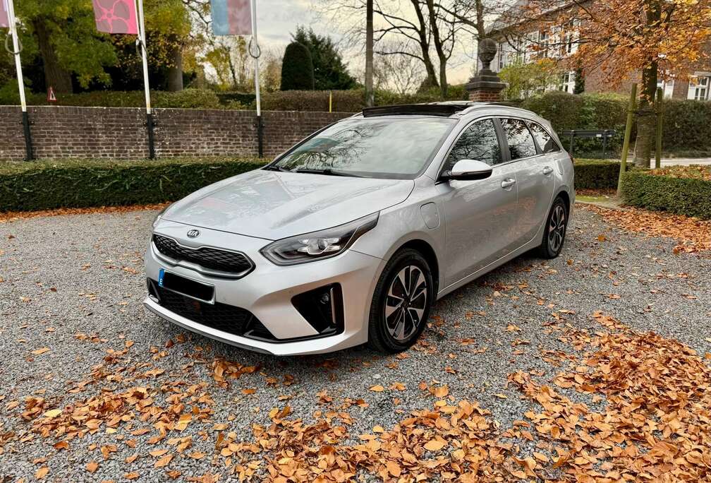 Kia 1.6 PHEV Full Pano LED Camera Plug-in-Hybrid