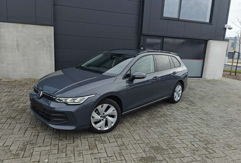Volkswagen Golf Variant 1.5 - automaat -14 430 km - LED - direct beschikbaar