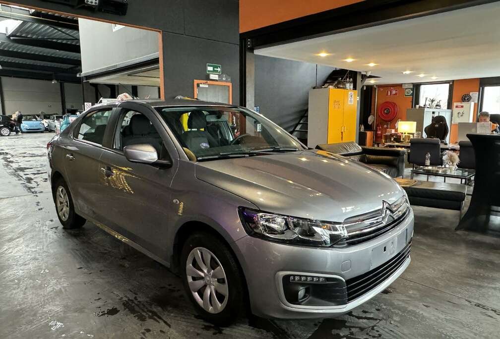 Citroen 1.2i - A/C - MEDIA/TEL - LIM/REG - NAVI - CAMERA R