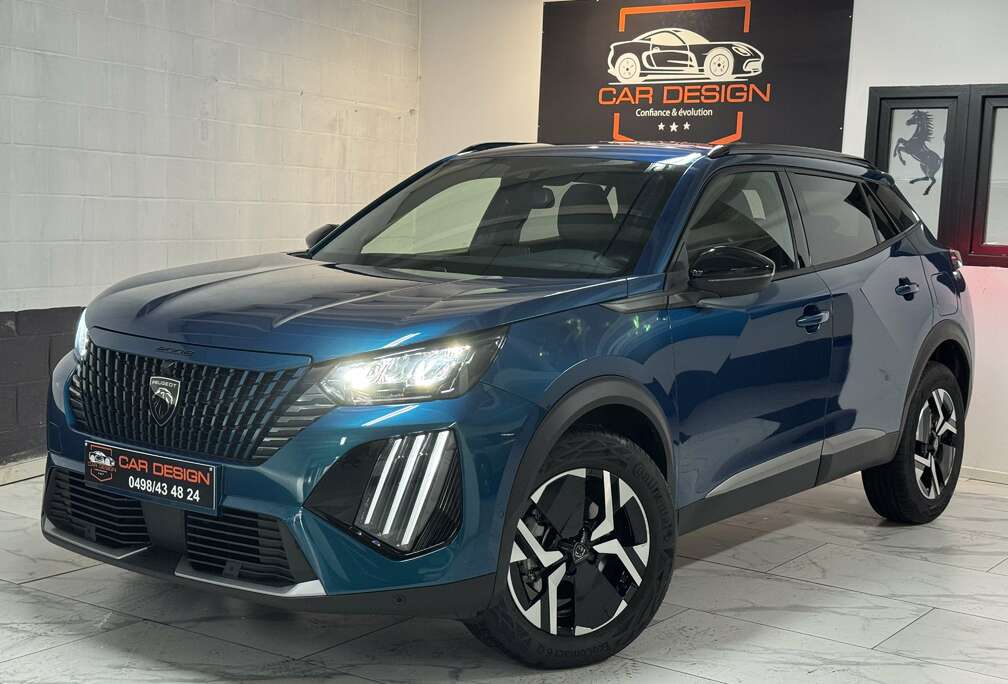 Peugeot 1.2 Hybrid / 2025 / 5.300km