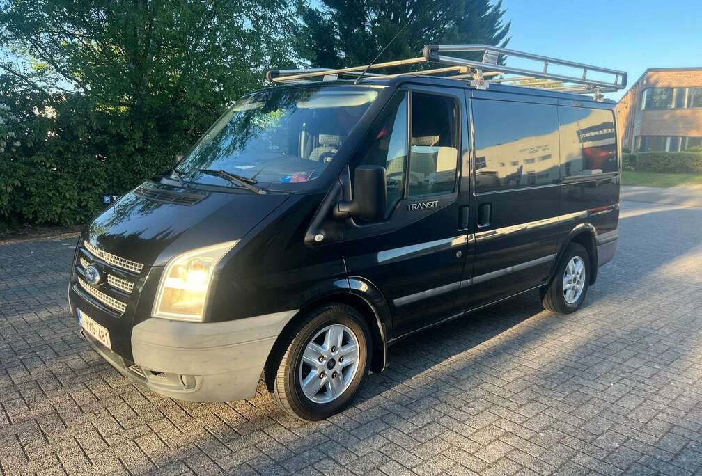 Ford 2.2 TDCi AWD Ambiente DPF (EU5)