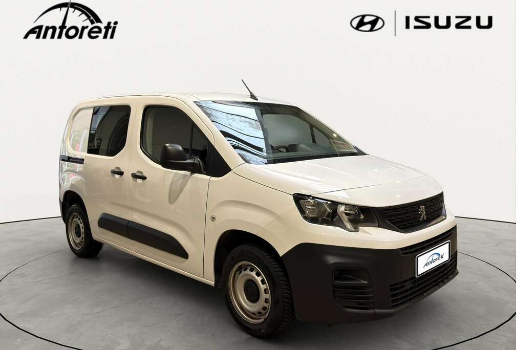 Peugeot 1.2 PureTech L1 Light Pro S/S(EU6.3)