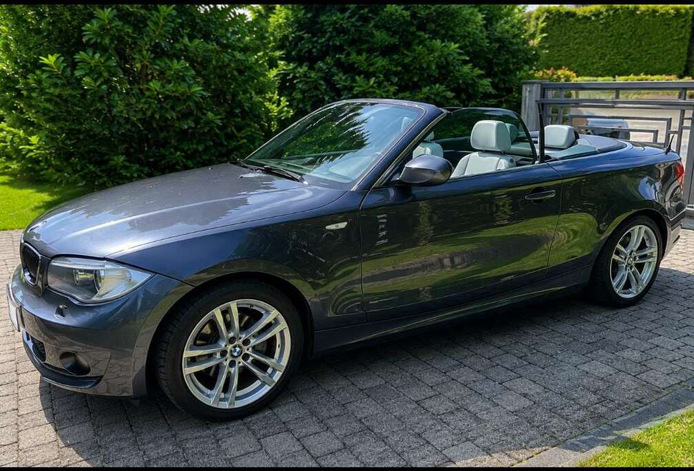 BMW 120d cabriolet boîte auto 133000 Km