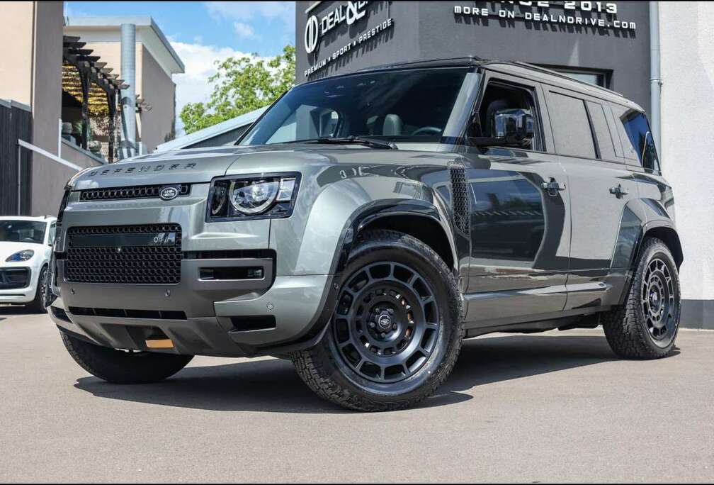 Land Rover 110 V8 P635 OCTA EDITION ONE°FAROE GREEN°SATIN PPF
