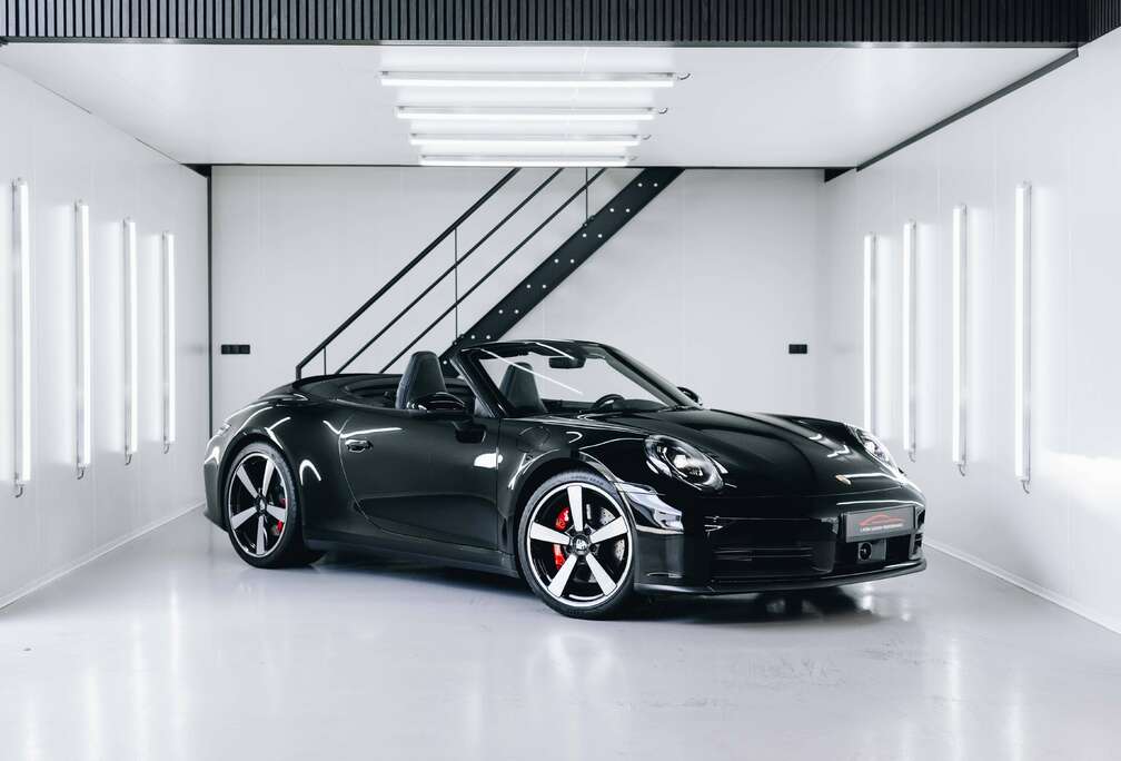 Porsche .2 Cabrio Sportuitlaat BOSE Zetelkoeling ACC Sport Chrono