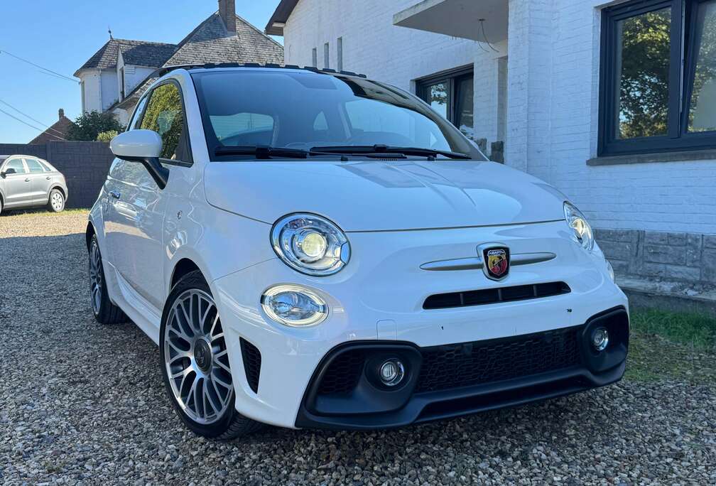 Fiat 1.4 T-JET  TOIT OUVRANT/SENSOR/CLIM/BT/GPS