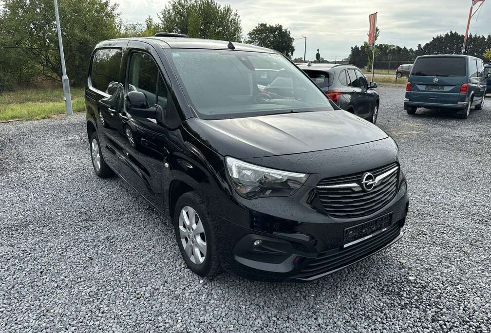 Opel 1.5D / € 11.990 Netto / Aut. / Navi / Airco