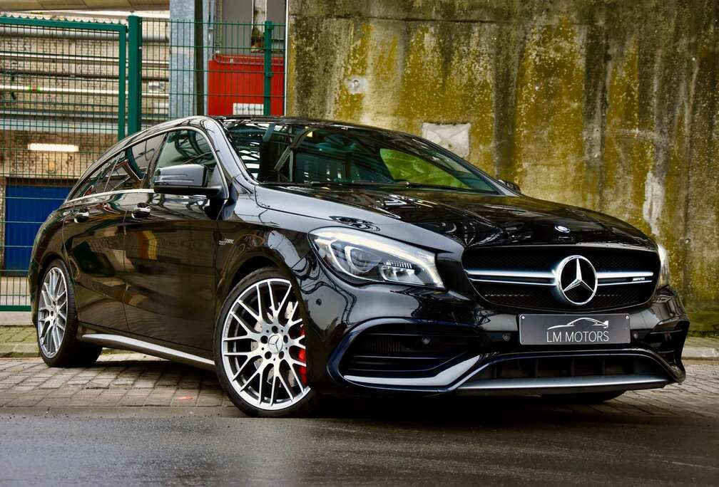 Mercedes-Benz CLA 45 AMG 4-Matic **PERFORMANCE SEATS**