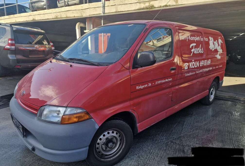 Toyota 2.4 D FRIGO Long Chassis Luxe Dble Cab.