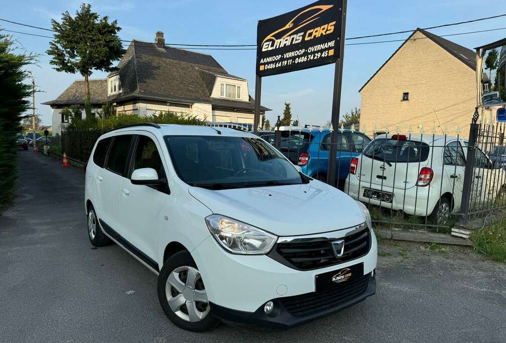 Dacia 1.6i // 7Places // Airco // attache remorque