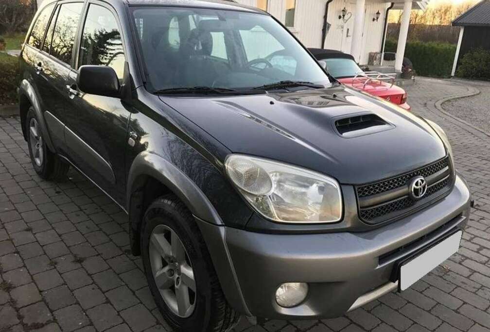 Toyota 2.0 D4D 4x4 année 2006- 5places