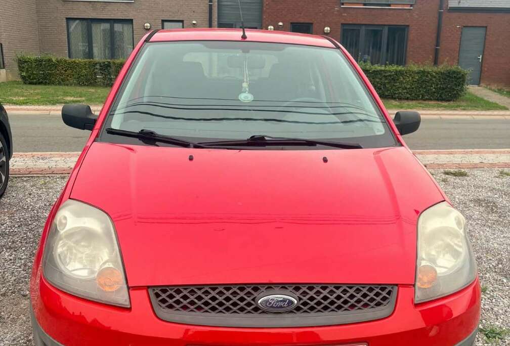 Ford 1.3i Ambiente