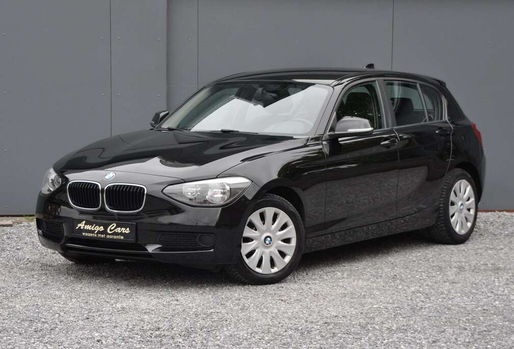 BMW MULTIFUNCTIONEEL STUUR - AIRCO - PDC