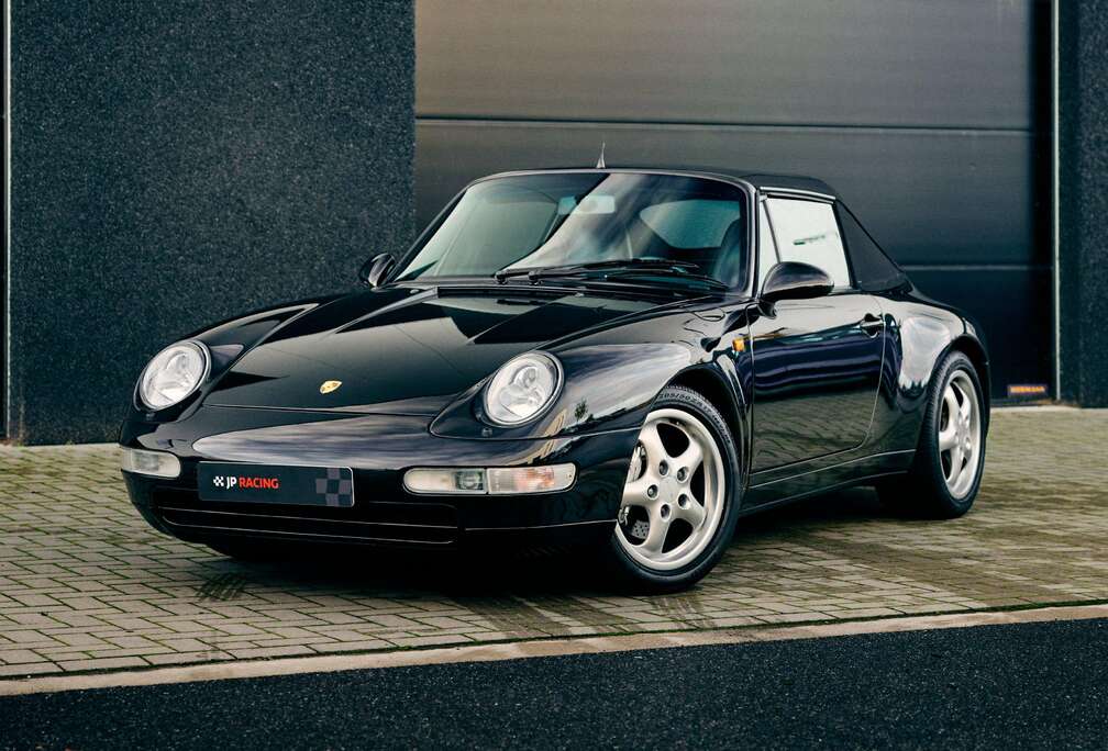 Porsche 911 Carrera 4 Cabrio