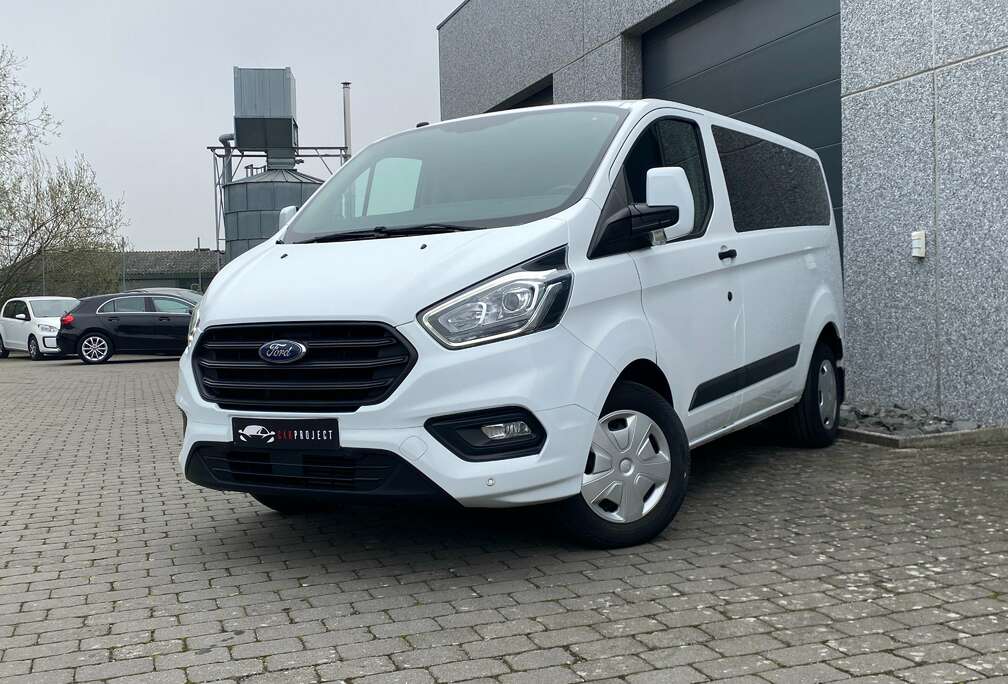 Ford 2.0 TDCi L1H1 PDC AV/PDC ARR/9 PLACES/BLUETOOTH