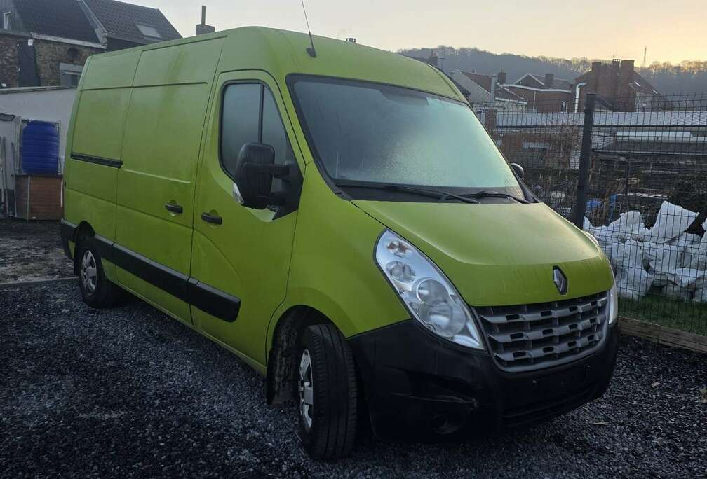 Renault 2.3 dCi 35 L2H2 Confort (E5)