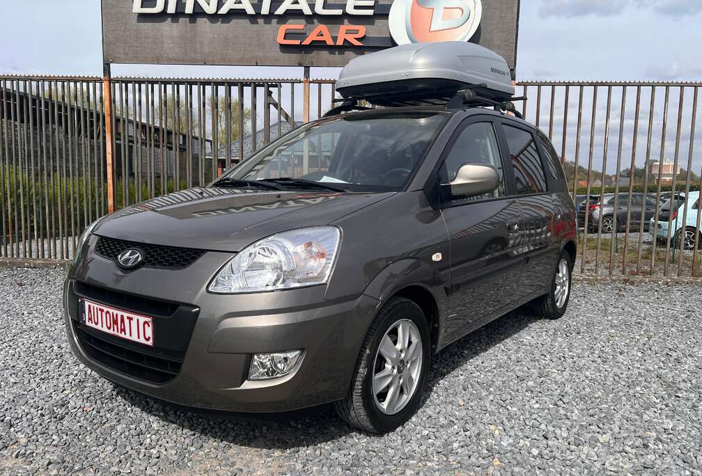 Hyundai 1.6i Lounge AUTOMATIQUE - Faible km - Etat Neuf  Garantie 12 Mois