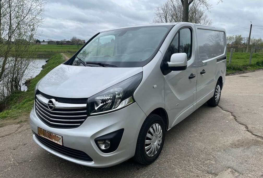 Opel 1.6 CDTi L1H1 BiTurbo Eco.Sportive Cosmo