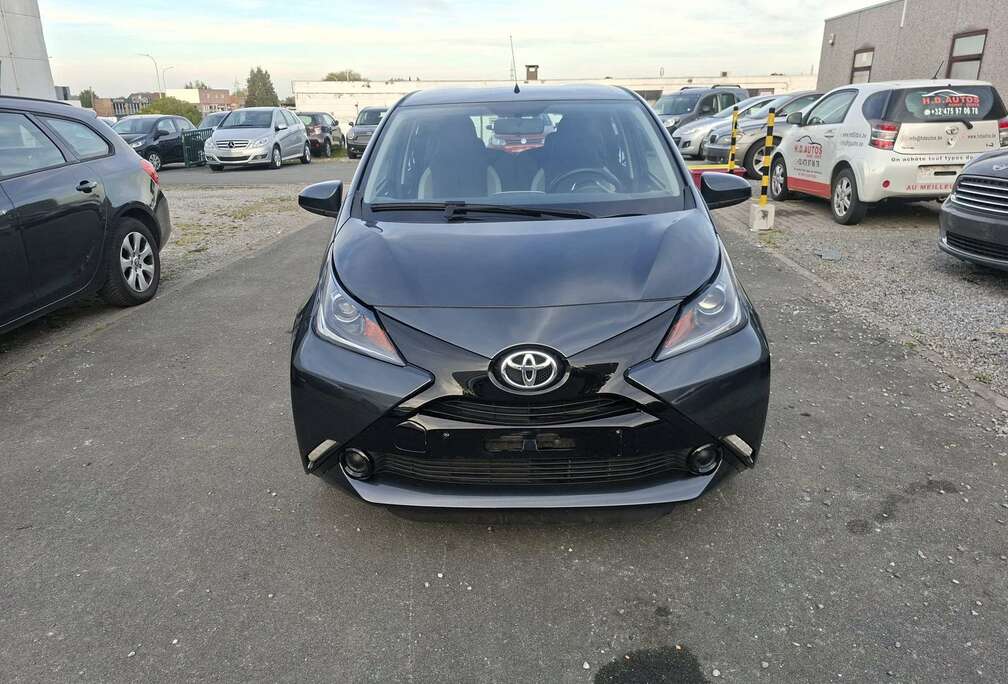 Toyota Aygo 1.0i VVT-i x-style