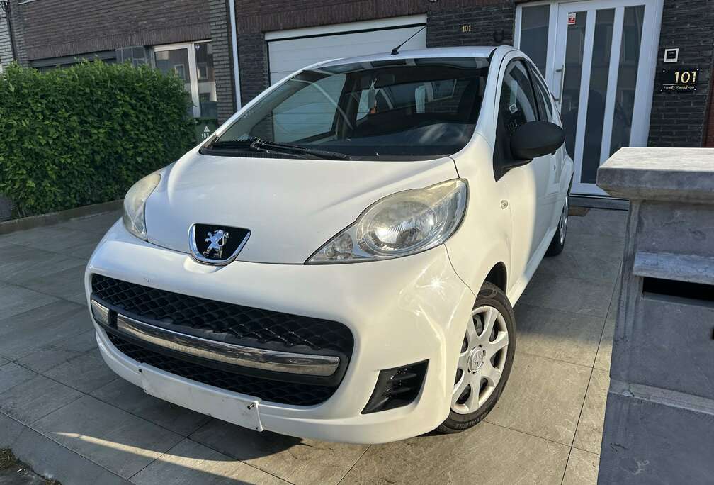 Peugeot 1e Eigenaar  Gekeurd Verkoop  APK  Carpass