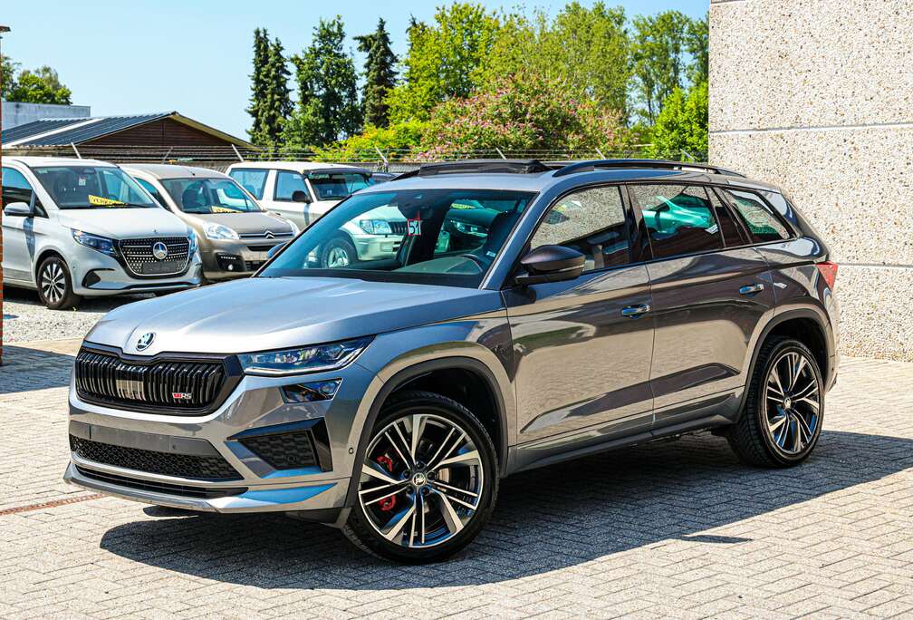 Skoda PANORAMISCH-DAK*AUTOMAAT*ZETELVERWARMING*APPLE-CARPLAY*SOUND-SYSTEM*