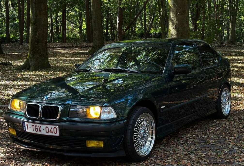 BMW 316i compact