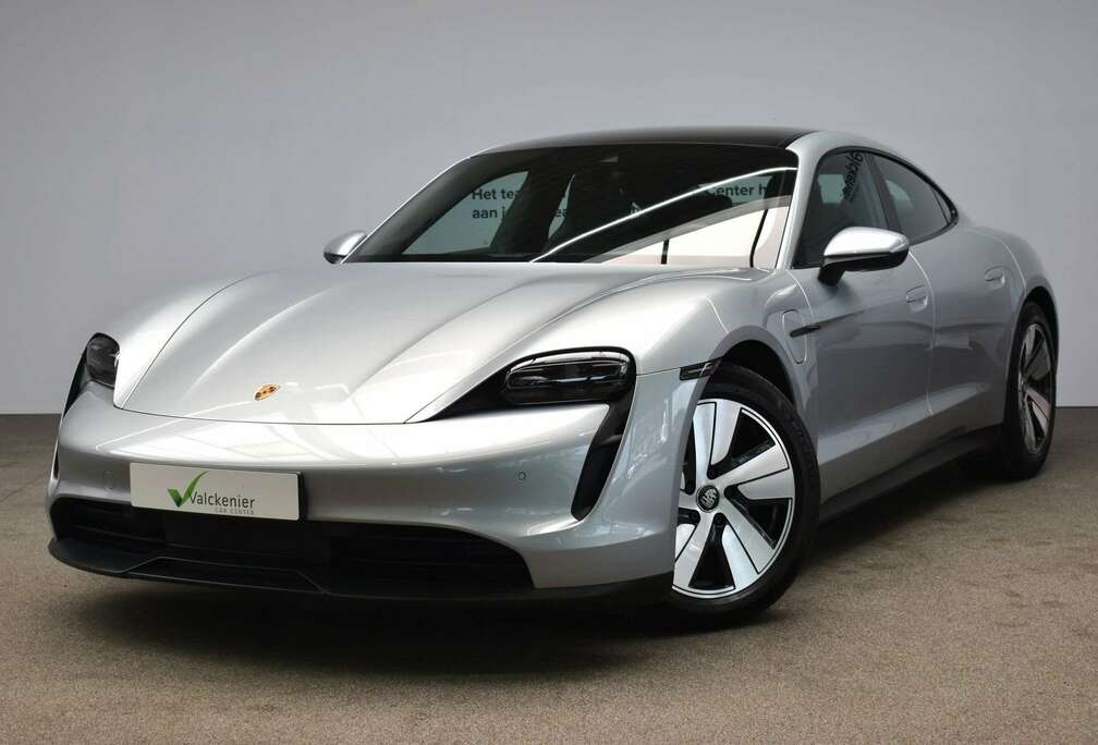 Porsche 79,2 kWh 326 PK/Valckenier Car Center Asse