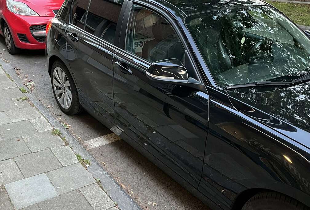 BMW 120i Sport-Aut. Advantage