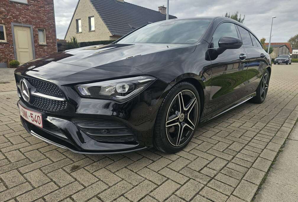 Mercedes-Benz Shooting Brake 7G-DCT AMG Line