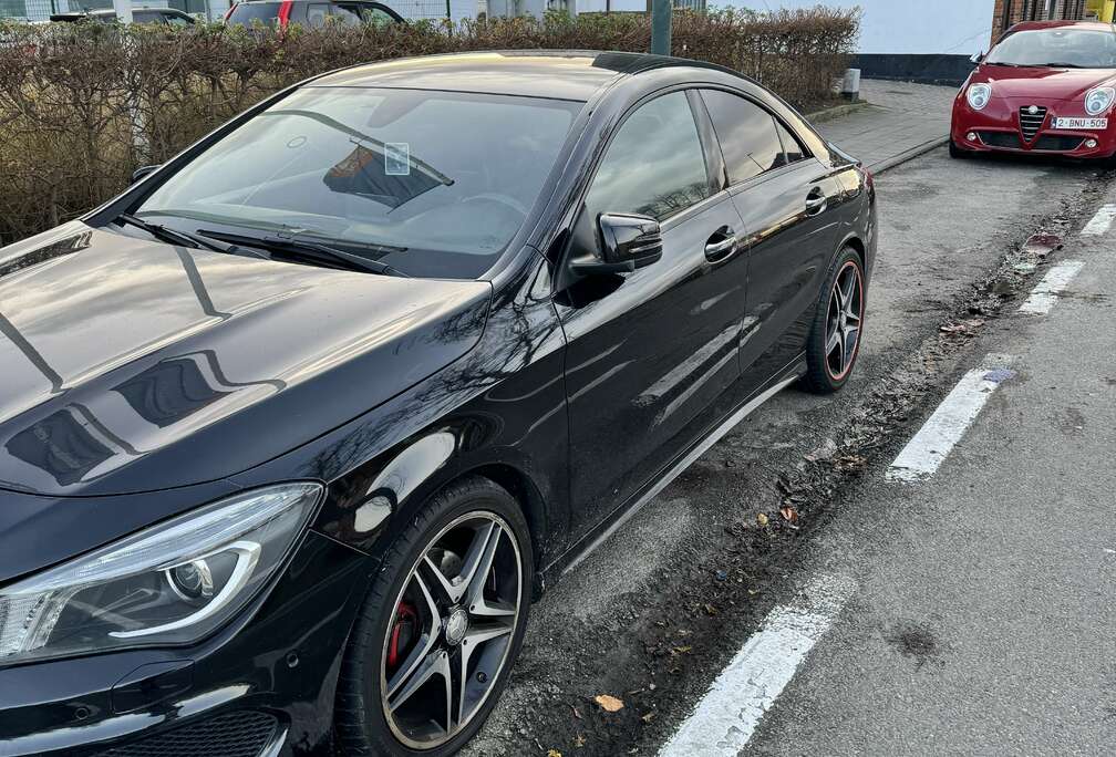 Mercedes-Benz CLA 180