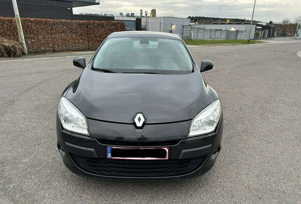 Renault 1.6i Dynamique