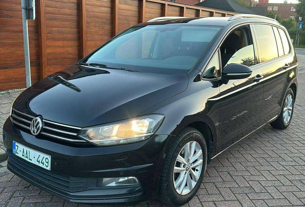Volkswagen Touran 2.0 TDi DSG 150PK - Automaat - 7zit