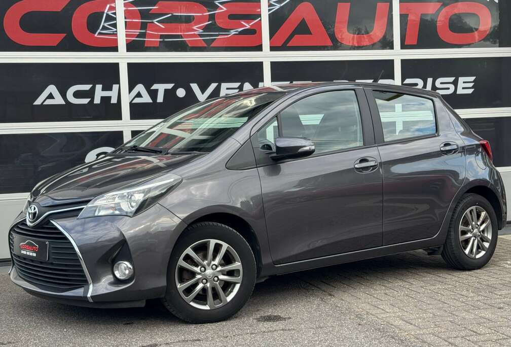 Toyota Yaris 1.33i VVT-i NAVI CAM CRUISE JA MEDIA